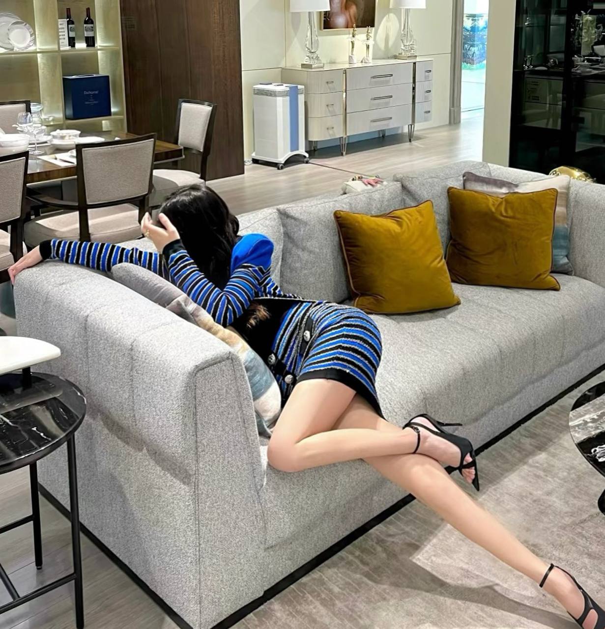欧美风格御姐Helen