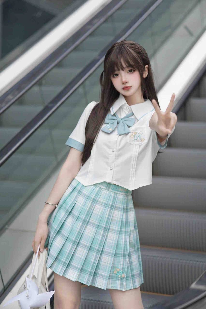 甜美软萌少女Selia