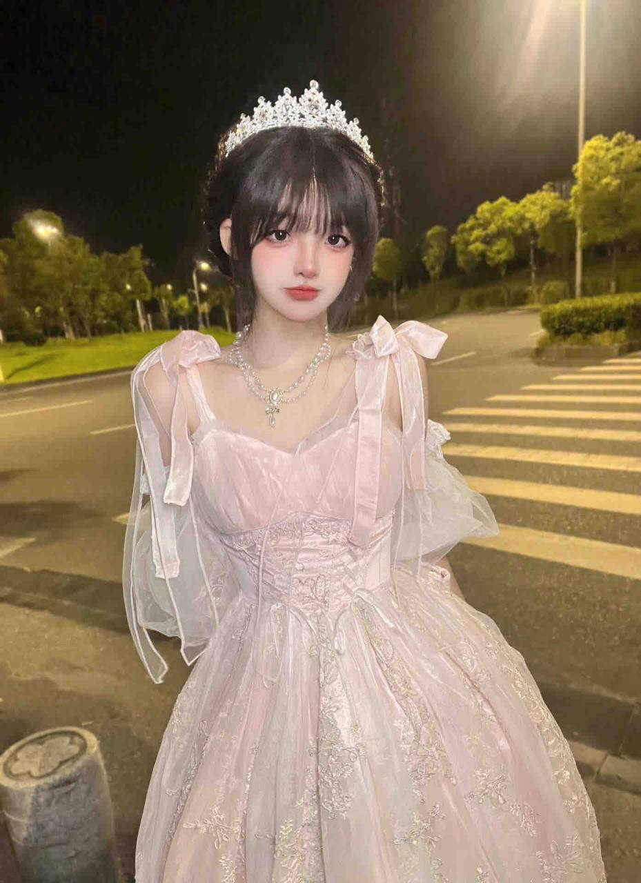 甜美软萌少女Selia