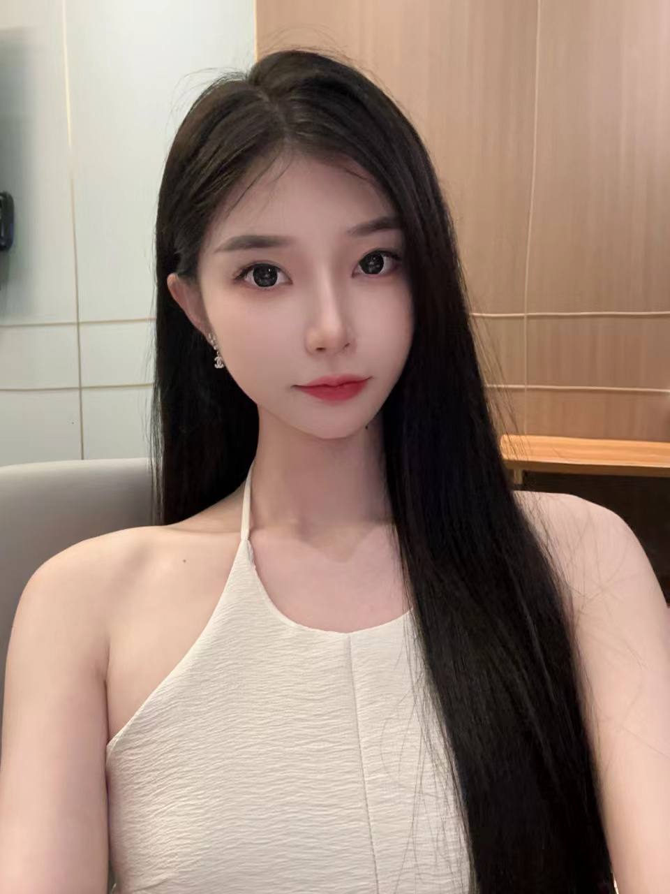 美院学生可菲