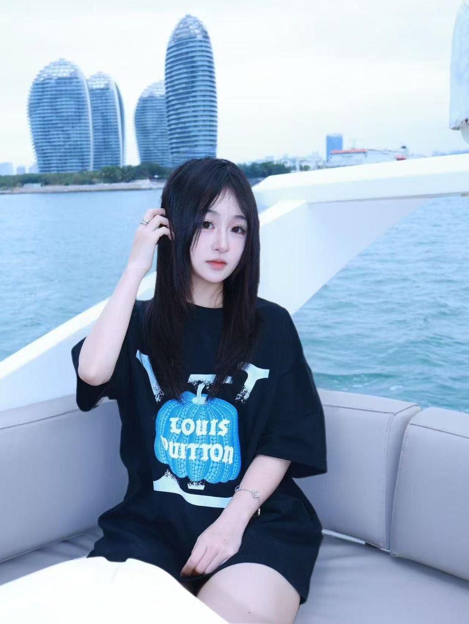 传媒学院系花昕娴