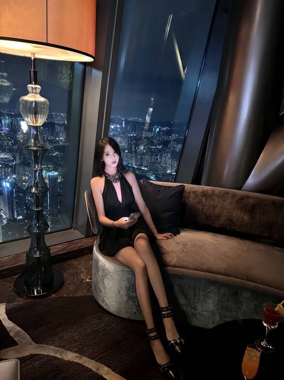 职业车展模特Alnea