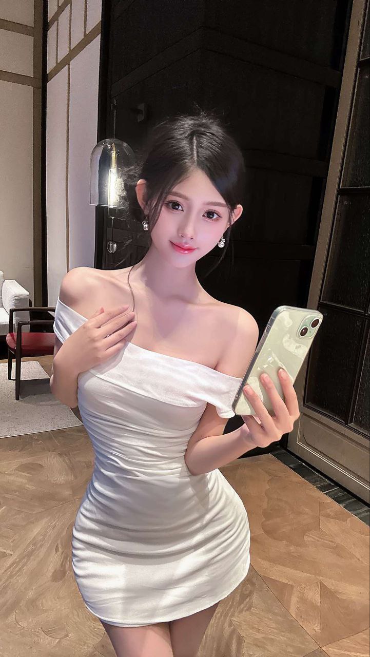 清冷纯甜小姐姐安蕊