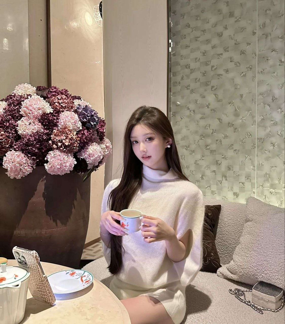 气质温和御姐晴落