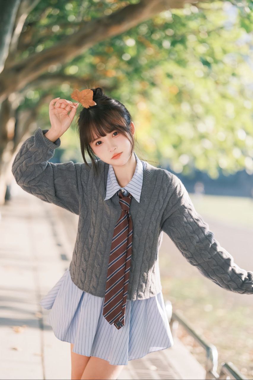 耐看素颜学妹Jenor