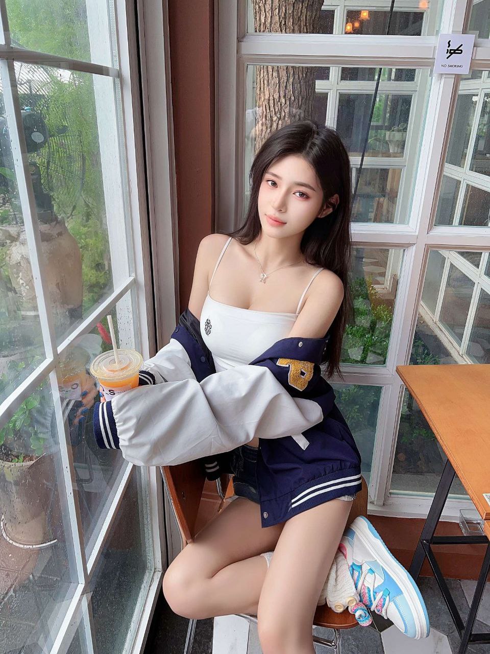 气场温柔婉悠