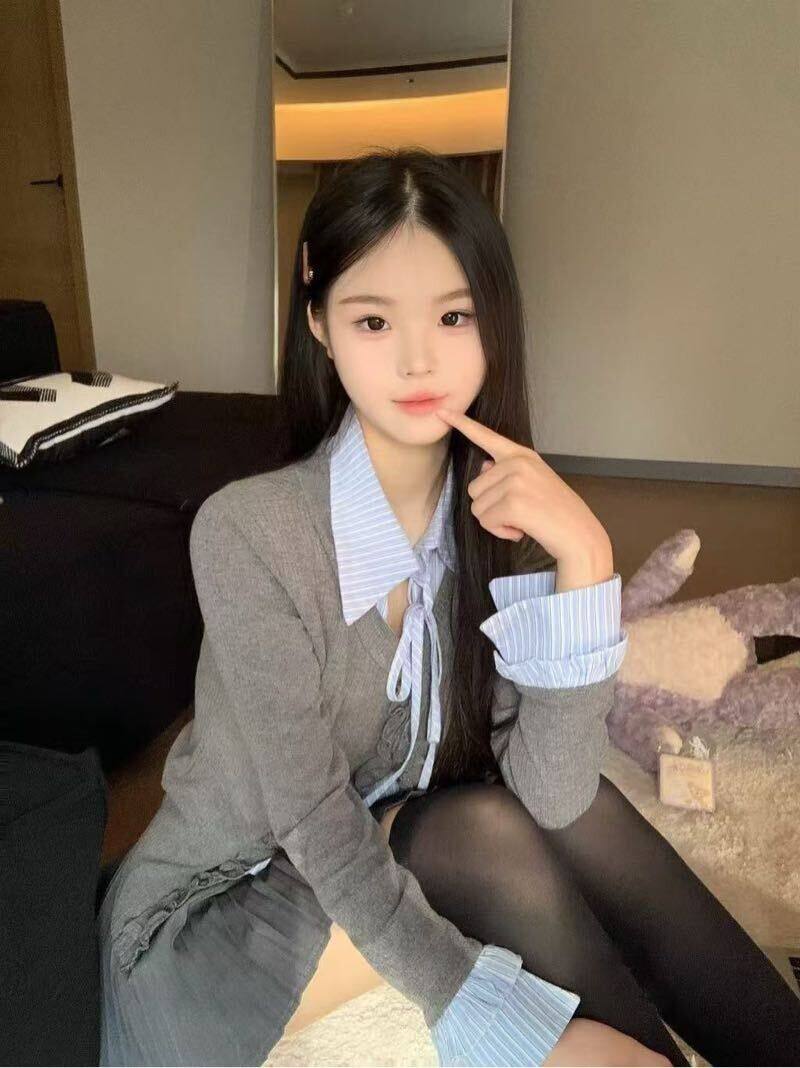 修长美腿小团
