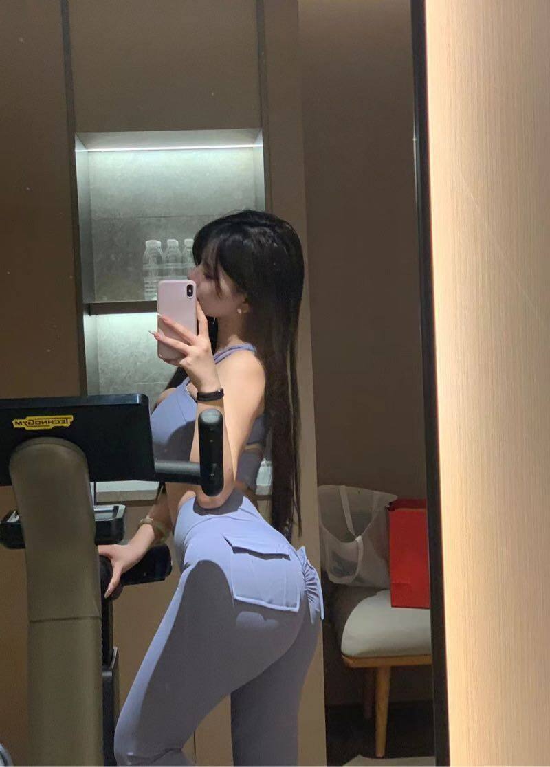 瑜伽爱好者Koryn