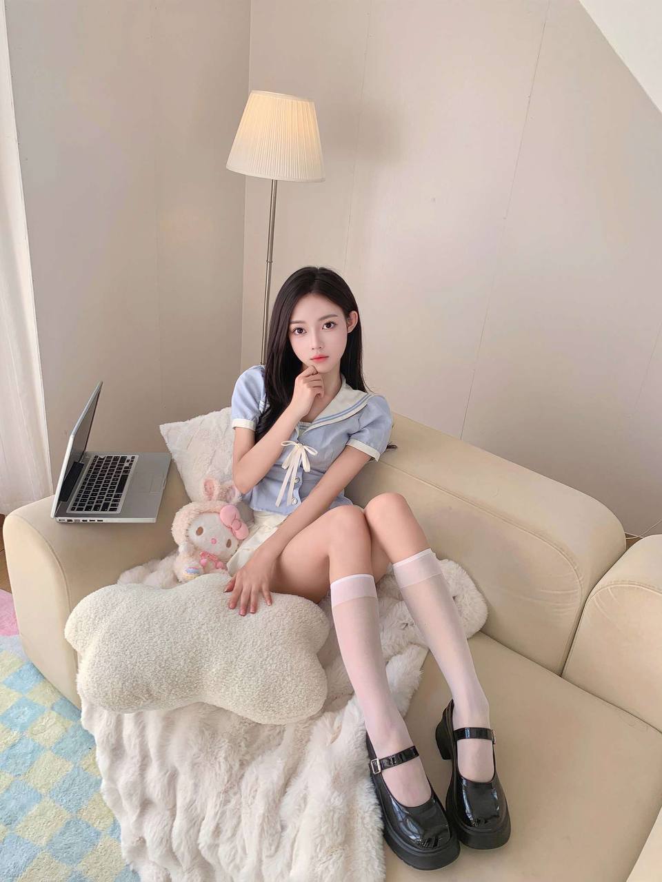 甜美惹人爱佳梦