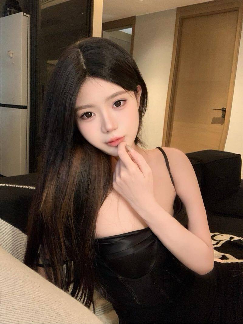 韩系在读美少女茱莉