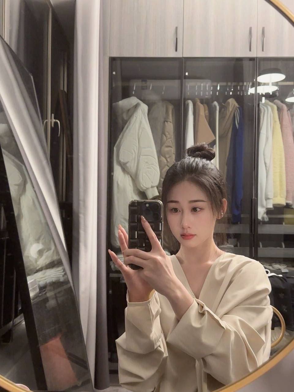 自然清纯美女Eiran