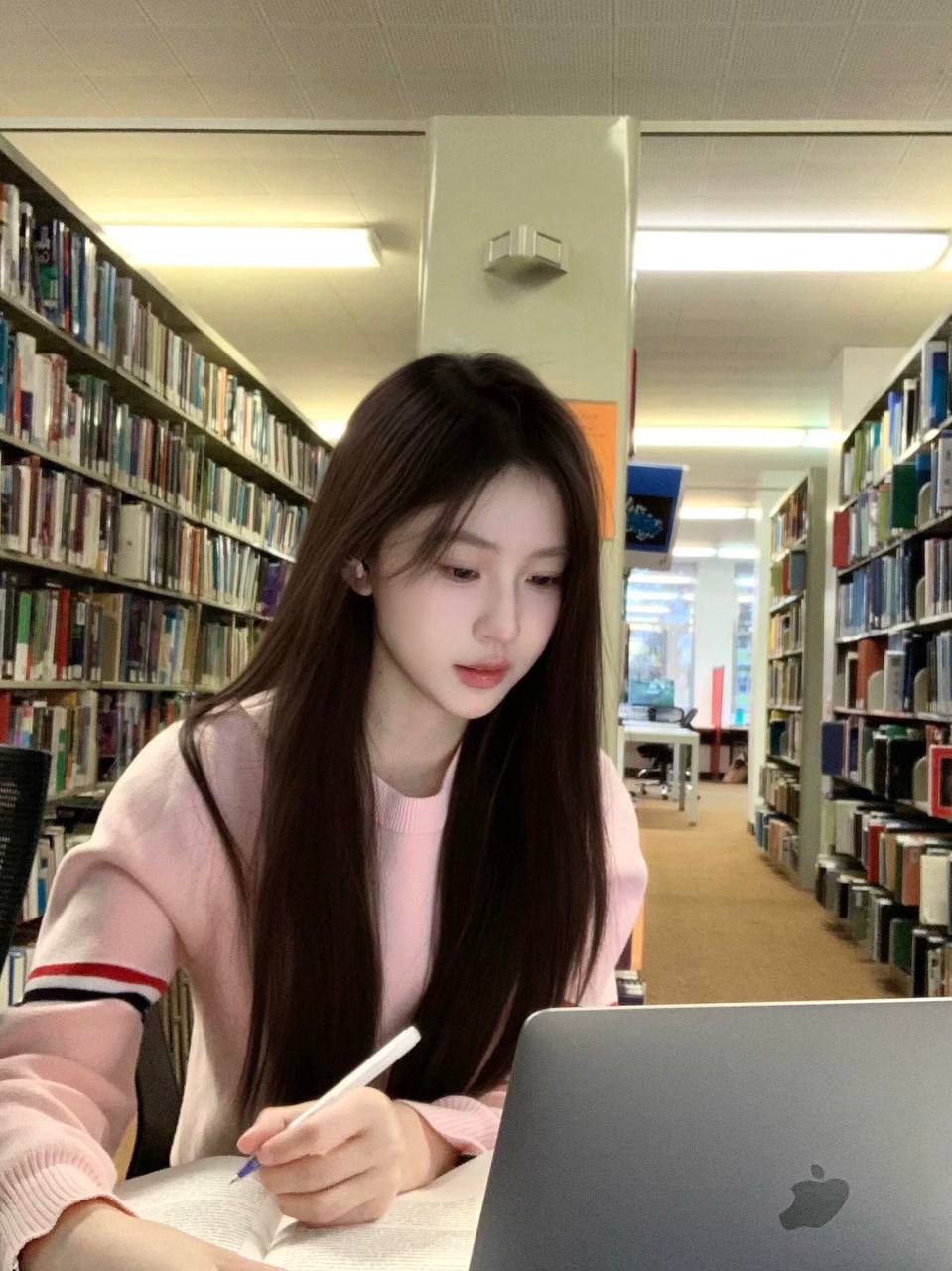 网拍模特安禾