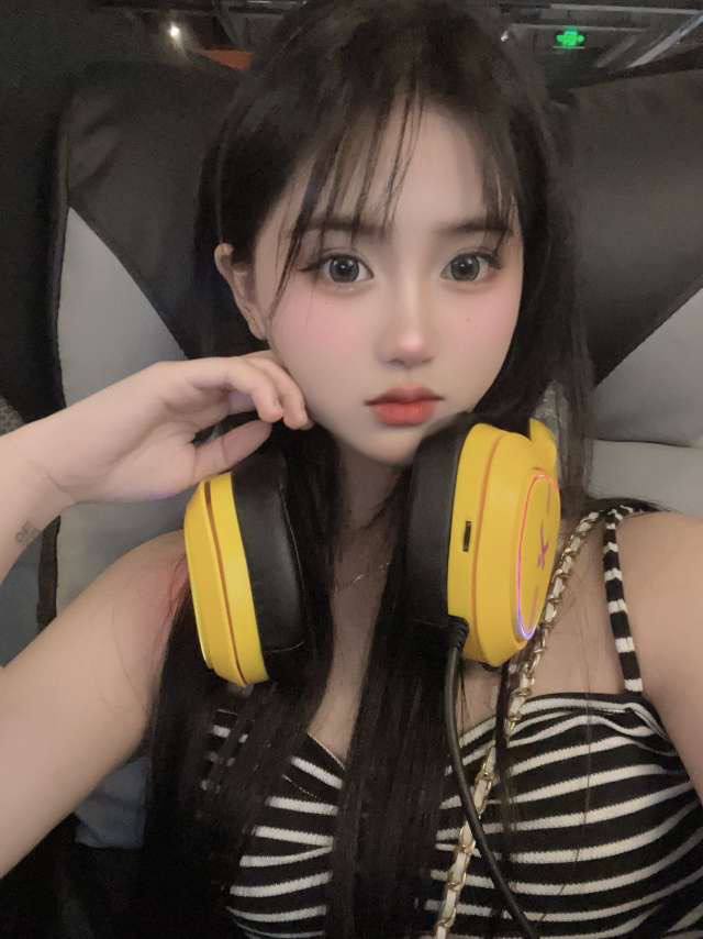 甜辣日系女友沐彤