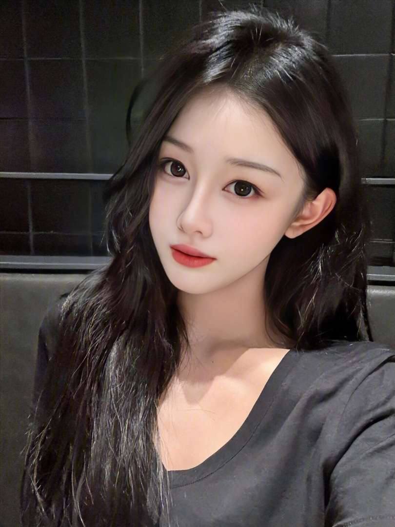 极品白嫩少女小盈