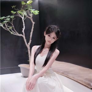 清纯甜妹感奕萱
