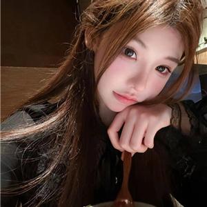 温婉可人艾琳