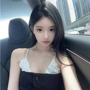 甜感自然气质学妹沁芙